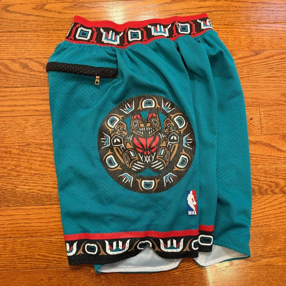 Just Don Vancouver Grizzlies 1995-96 Shorts Men Small Teal NBA Basketball Retro